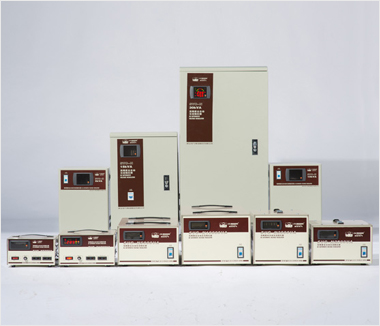 SVC-E(數(shù)顯式)高精度全自動交流穩(wěn)壓器